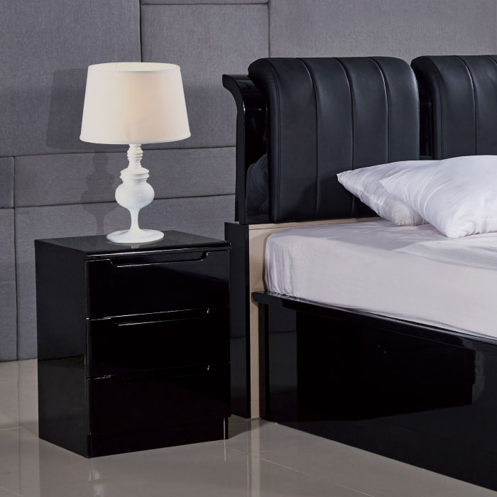 Moscow glossy black Night stand